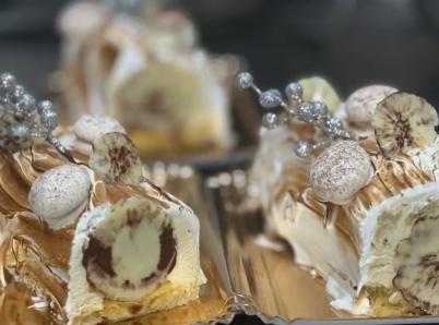 0a7fa7e2-2414-bd4e-1402-2f410e901d13.jpg #4